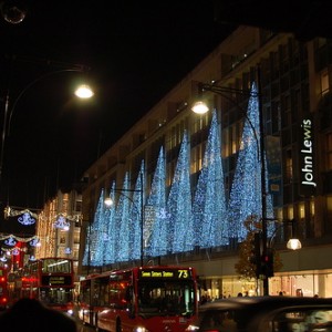 Christmas Shopping in London - Expatify